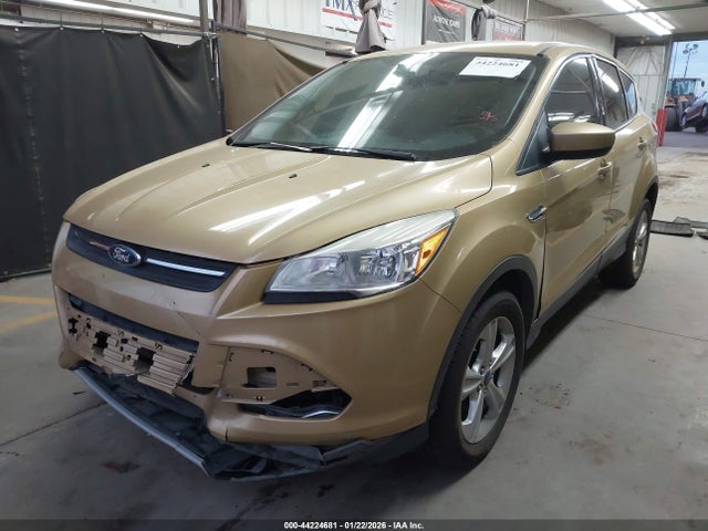 1FMCU0GX0FUB20818 Ford ESCAPE SE