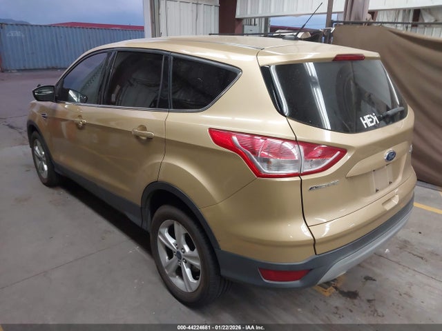 1FMCU0GX0FUB20818 Ford ESCAPE SE