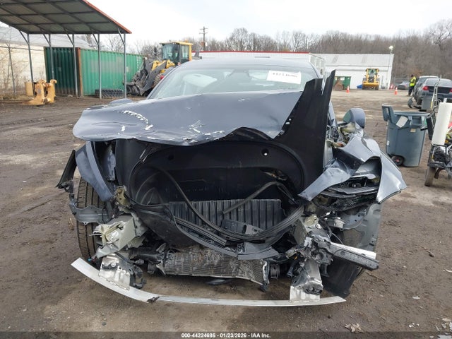 5YJ3E1EB8NF112813 Tesla Model 3 Long Range Dual Motor All-wheel Drive
