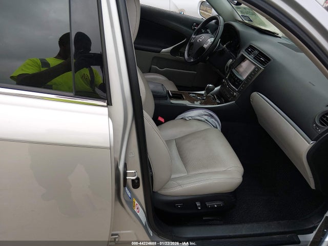2012 LEXUS IS 250 JTHBF5C20C5178661 Photo 4