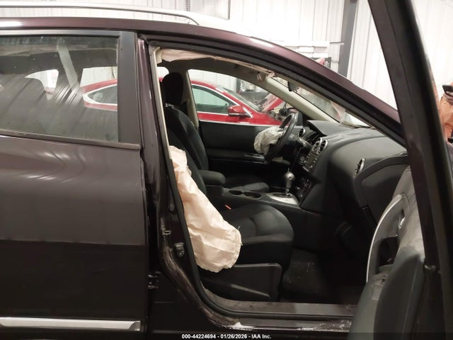 JN8AS5MV8FW258794 Nissan Rogue Select S