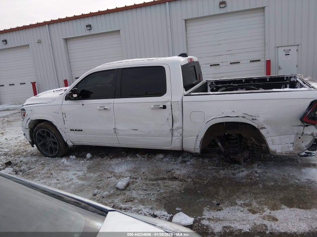 2021 Ram 1500 Laramie  4x4 5'7 Box მანქანა იყიდება აუქციონზე, vin: 1C6SRFJT4MN506909, აუქციონის ნომერი: 44224696