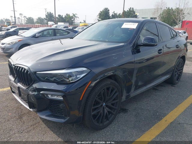 2021 BMW X6 5UXCY6C06M9G17166 Photo 1