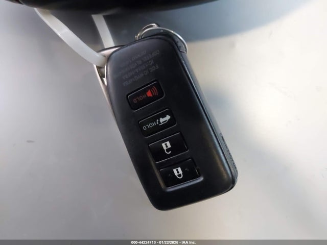 JTJBJRBZ6K2122856 Lexus NX 300H