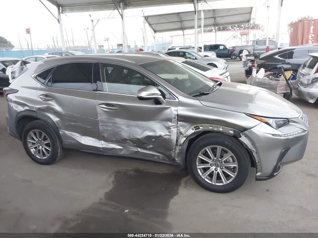 JTJBJRBZ6K2122856 Lexus NX 300H