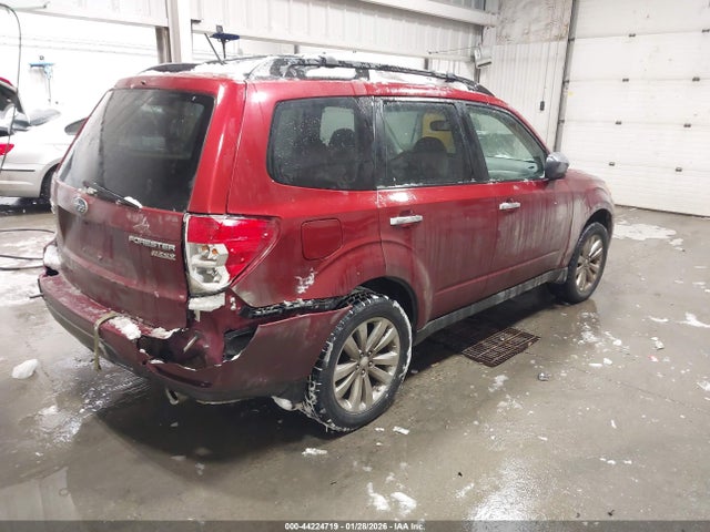 44224719 :رقم المزاد ، JF2SHAEC4BH700796 vin ، 2011 Subaru Forester 2.5x Limited مزاد بيع