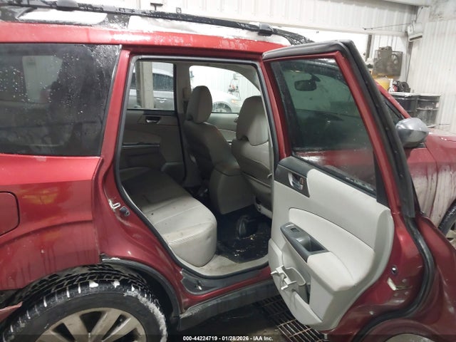 44224719 :رقم المزاد ، JF2SHAEC4BH700796 vin ، 2011 Subaru Forester 2.5x Limited مزاد بيع