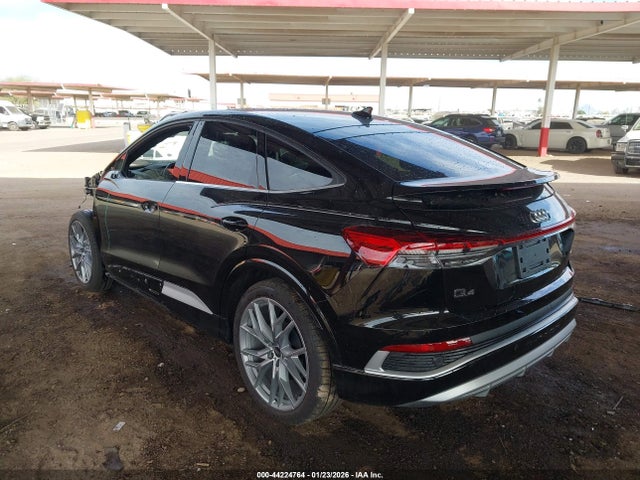 2025 AUDI Q4 SPORTBACK E-TRON WA13UBFZ5SP040761 Photo 2