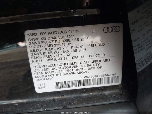 2025 AUDI Q4 SPORTBACK E-TRON WA13UBFZ5SP040761 Photo 8