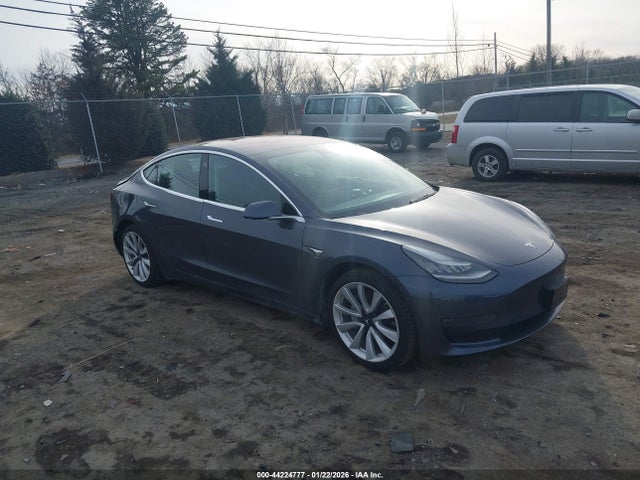 2018 TESLA MODEL 3 5YJ3E1EB2JF116799