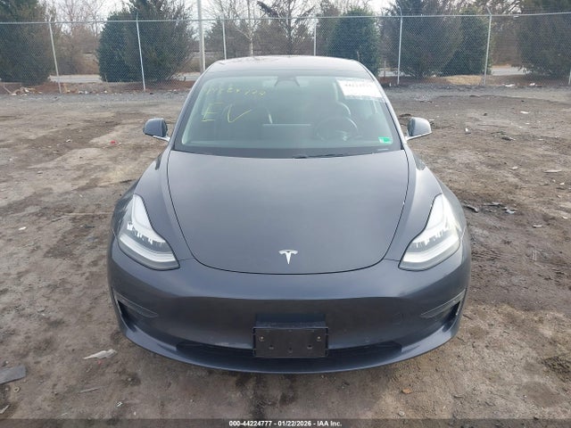 Tesla Model 3 Long Range/performance 2018 5YJ3E1EB2JF116799 Image 12