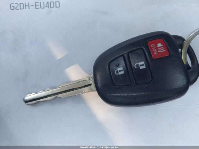 2013 TOYOTA PRIUS C JTDKDTB33D1535104 Photo 10