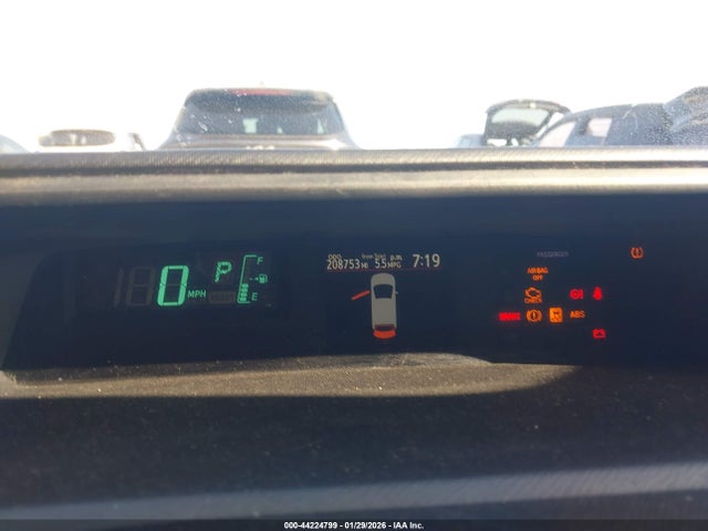 2013 TOYOTA PRIUS C JTDKDTB33D1535104 Photo 6
