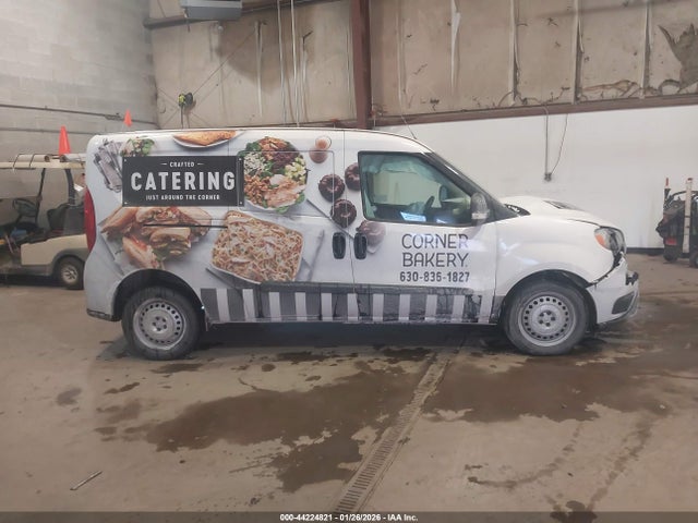 Продажа на аукционе авто 2022 Ram Promaster City Cargo Van, vin: ZFBHRFABXN6W51588, номер лота: 44224821