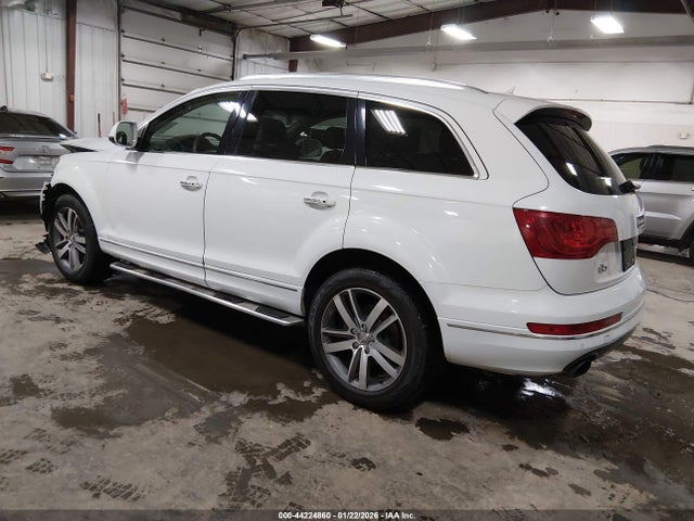 2014 AUDI Q7 WA1LGAFE1ED008488 Photo 2