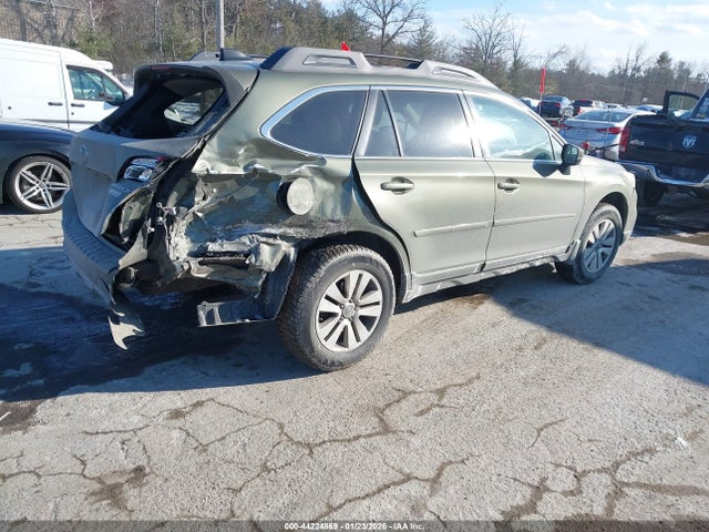 Продажа на аукционе авто 2016 Subaru Outback 2.5i Premium, vin: 4S4BSACC6G3240835, номер лота: 44224869