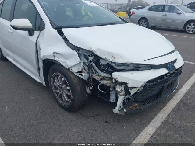 JTDEAMDE8MJ004216 Toyota Corolla Hybrid Le