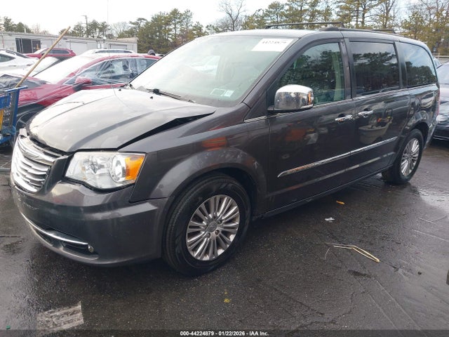 44224879 :رقم المزاد ، 2C4RC1CG0FR546485 vin ، 2015 Chrysler Town & Country Touring-l مزاد بيع