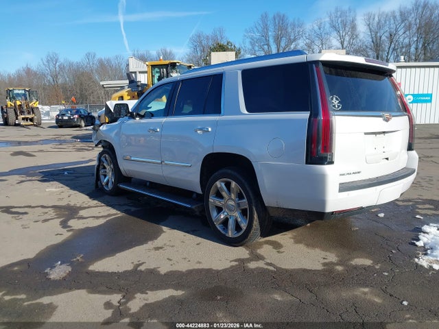 2016 CADILLAC ESCALADE 1GYS4CKJ1GR477301 Photo 2