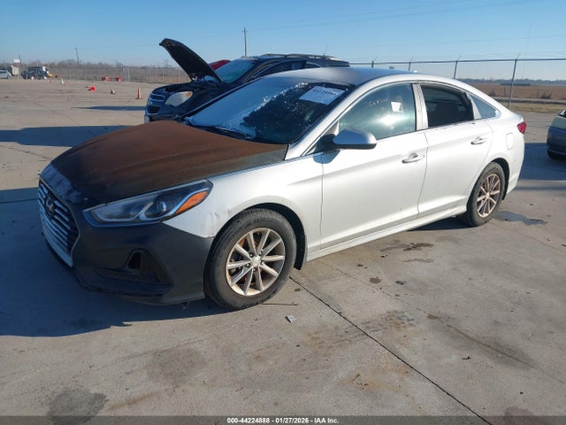 5NPE24AF1KH771633 Hyundai SONATA SE