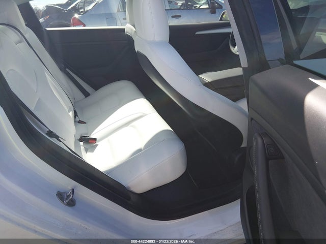 2023 TESLA MODEL 3 5YJ3E1EA7PF464713 Photo 7