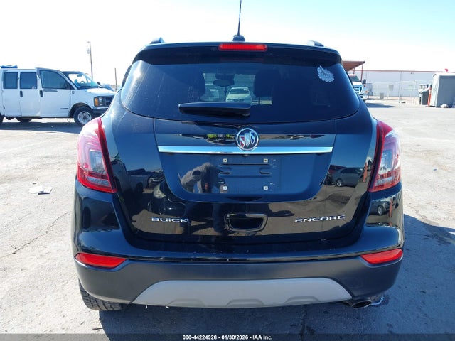 44224928 :رقم المزاد ، KL4CJASB4JB705477 vin ، 2018 Buick Encore Preferred مزاد بيع