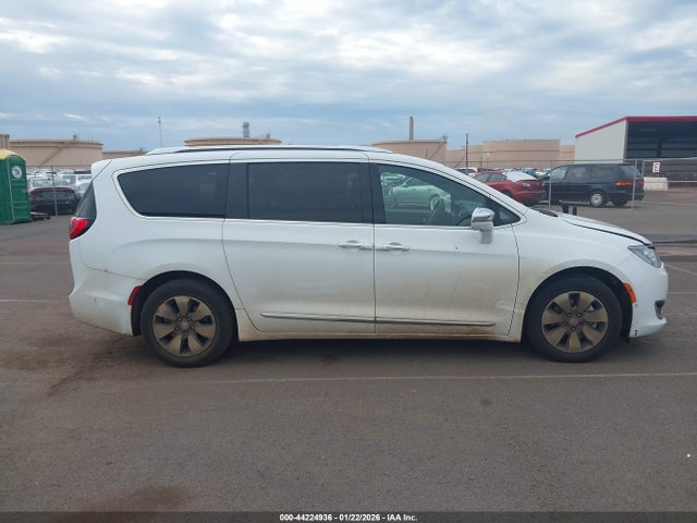 Aukcja sprzedaży 2020 Chrysler Pacifica Hybrid 35th Anniversary Limited, vin: 2C4RC1N77LR143497, numer aukcji: 44224936