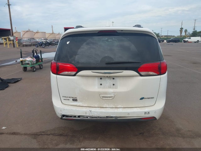 Aukcja sprzedaży 2020 Chrysler Pacifica Hybrid 35th Anniversary Limited, vin: 2C4RC1N77LR143497, numer aukcji: 44224936