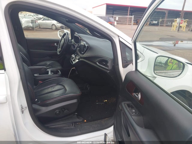 Aukcja sprzedaży 2020 Chrysler Pacifica Hybrid 35th Anniversary Limited, vin: 2C4RC1N77LR143497, numer aukcji: 44224936