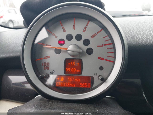 2010 MINI COOPER S WMWMF7C56ATX44697 Photo 6