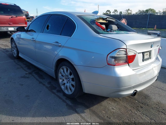 2007 BMW 335I WBAVB73547KY60821 Photo 2