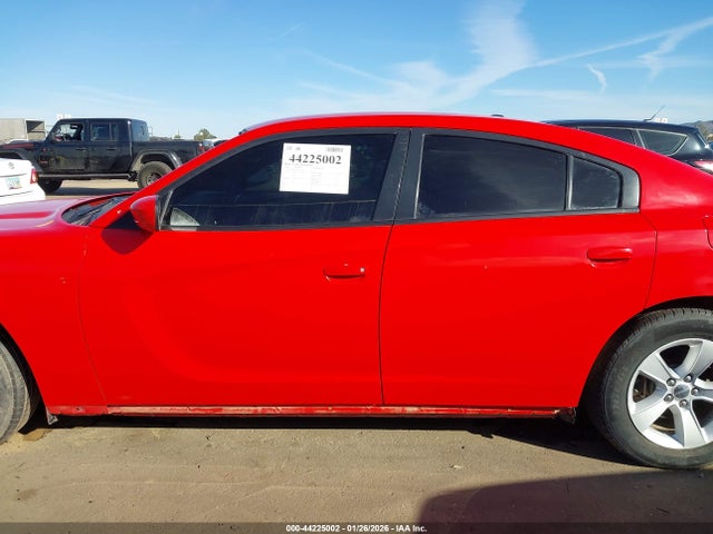 2C3CDXBG0NH224509 Dodge Charger Sxt Rwd