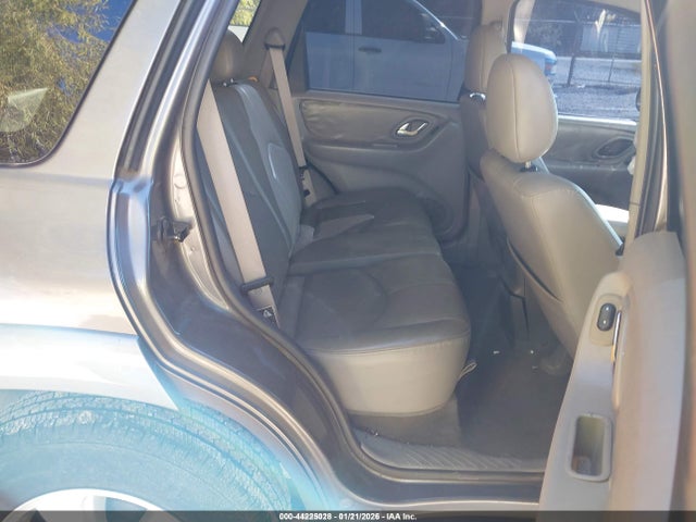 2002 Mazda Tribute Es V6/lx V6 მანქანა იყიდება აუქციონზე, vin: 4F2YU09152KM62239, აუქციონის ნომერი: 44225028
