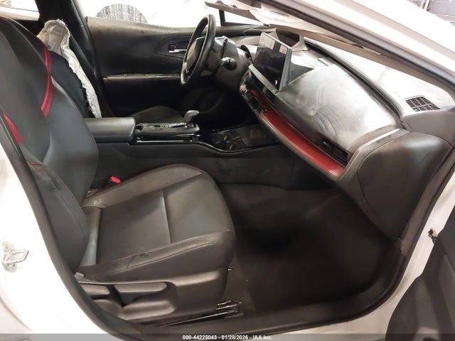 2023 TOYOTA PRIUS PRIME JTDACACU5P3000505 Photo 4