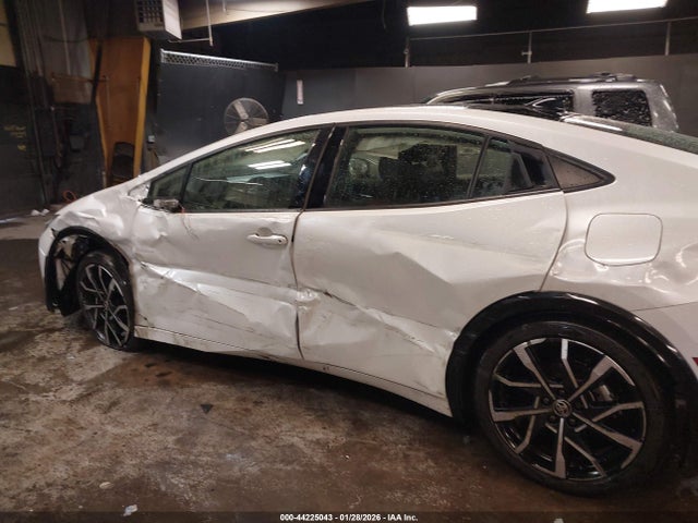 2023 TOYOTA PRIUS PRIME JTDACACU5P3000505 Photo 5