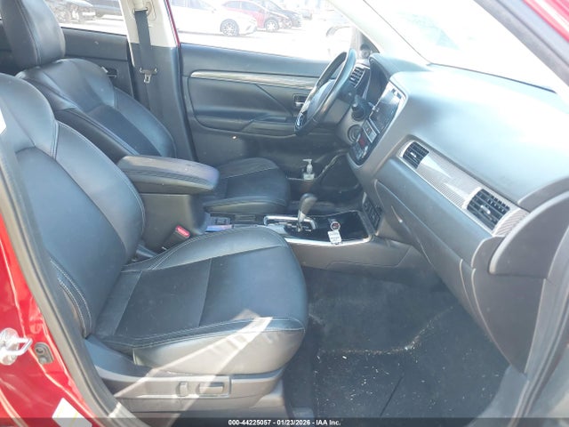 2019 MITSUBISHI OUTLANDER JA4AD3A31KZ014338 Photo 4