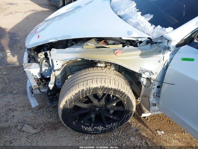 2021 TESLA MODEL 3 5YJ3E1EB1MF983387 Photo 5