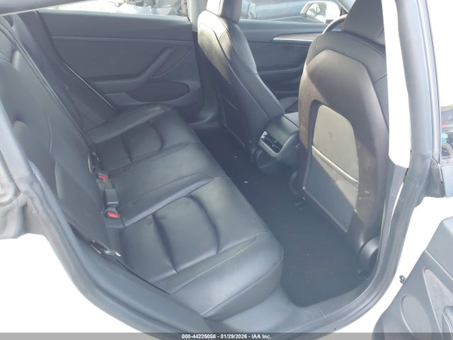 2021 TESLA MODEL 3 5YJ3E1EB1MF983387 Photo 7