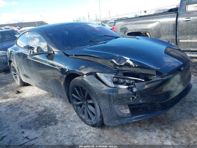 2018 TESLA MODEL S 5YJSA1E29JF276685 Photo 0