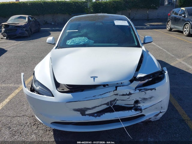 44225143 :رقم المزاد ، 5YJ3E1EA2SF909237 vin ، 2025 Tesla Model 3 Long Range Rear-wheel Drive/standard Rear-wheel Drive مزاد بيع