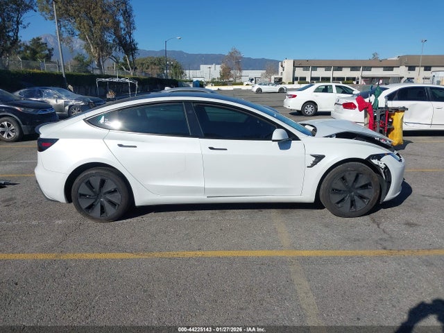 44225143 :رقم المزاد ، 5YJ3E1EA2SF909237 vin ، 2025 Tesla Model 3 Long Range Rear-wheel Drive/standard Rear-wheel Drive مزاد بيع