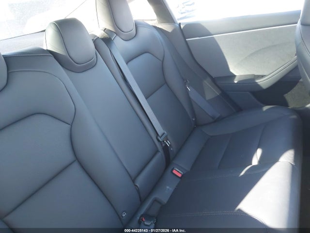 2025 TESLA MODEL 3 5YJ3E1EA2SF909237 Photo 7