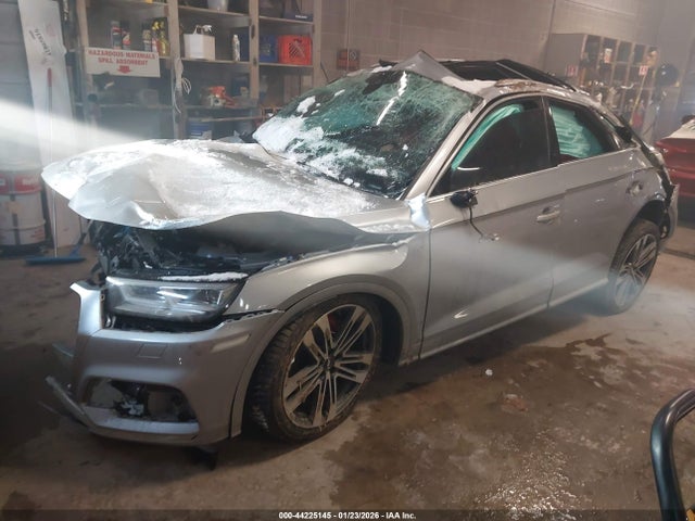 2018 AUDI SQ5 WA1A4AFY0J2119579 Photo 1