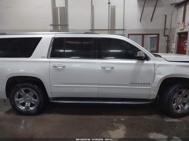 Chevrolet Suburban Ltz 2016 1GNSKJKC2GR169529 Image 12