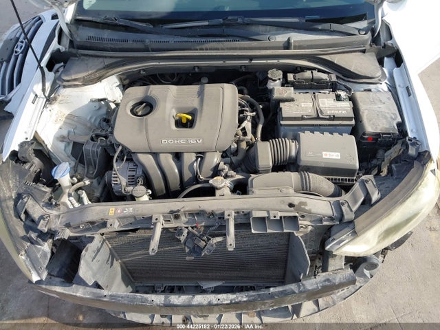 5NPD84LF6JH375929 Hyundai Elantra Value Edition