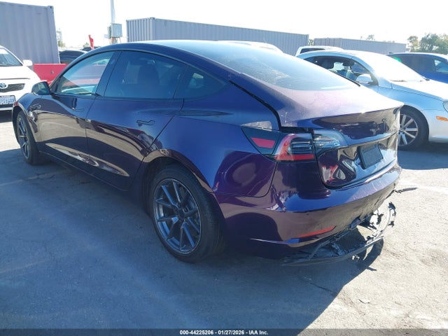 2021 TESLA MODEL 3 5YJ3E1EA7MF929499 Photo 2
