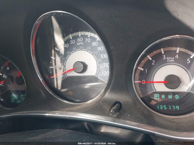 44225217 :رقم المزاد ، 1C3BCBEB0EN158262 vin ، 2014 Chrysler 200 Touring مزاد بيع