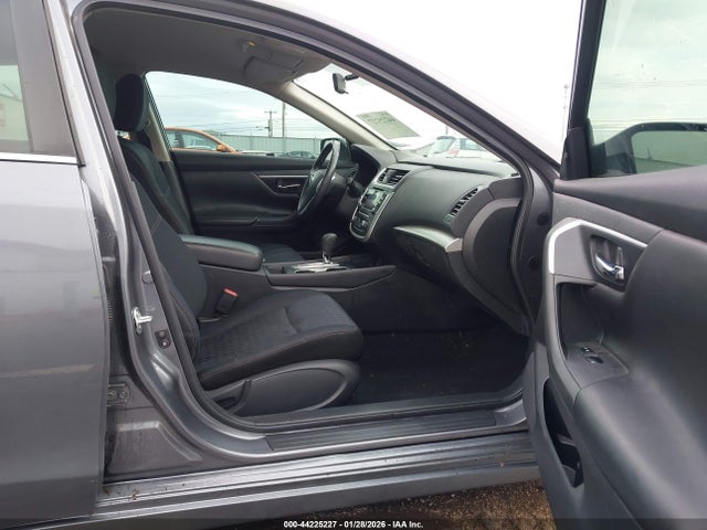 1N4AL3AP5HC292933 Nissan Altima 2.5 Sv