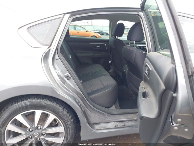 1N4AL3AP5HC292933 Nissan Altima 2.5 Sv