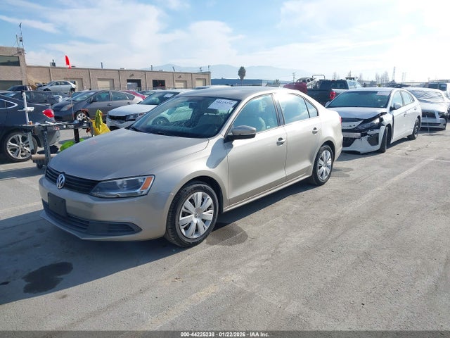 3VWD17AJ5EM221707 Volkswagen Jetta 1.8t Se